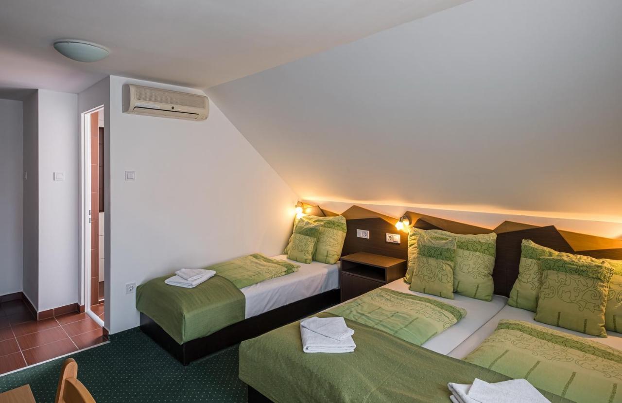 Babi Guesthouse - Babi Vendégház Balatonfüred Extérieur photo