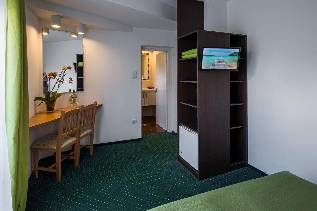 Babi Guesthouse - Babi Vendégház Balatonfüred Extérieur photo