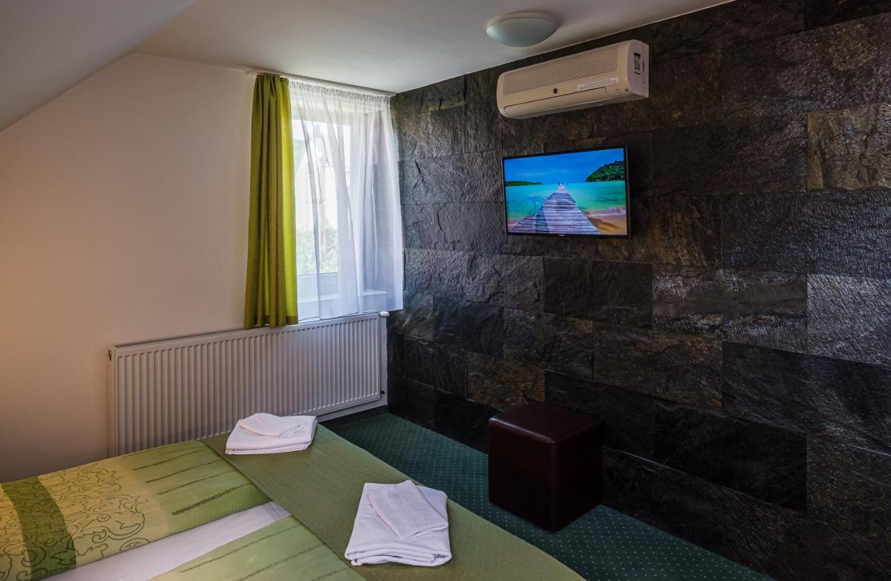 Babi Guesthouse - Babi Vendégház Balatonfüred Extérieur photo