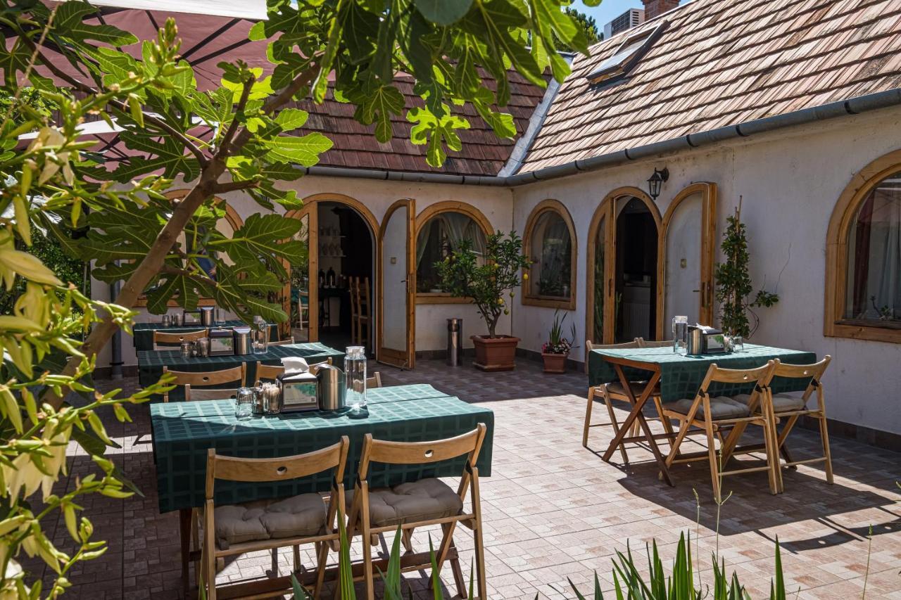 Babi Guesthouse - Babi Vendégház Balatonfüred Extérieur photo