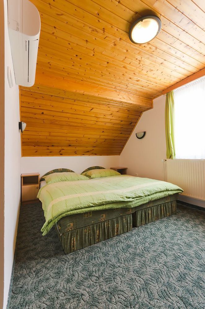 Babi Guesthouse - Babi Vendégház Balatonfüred Extérieur photo